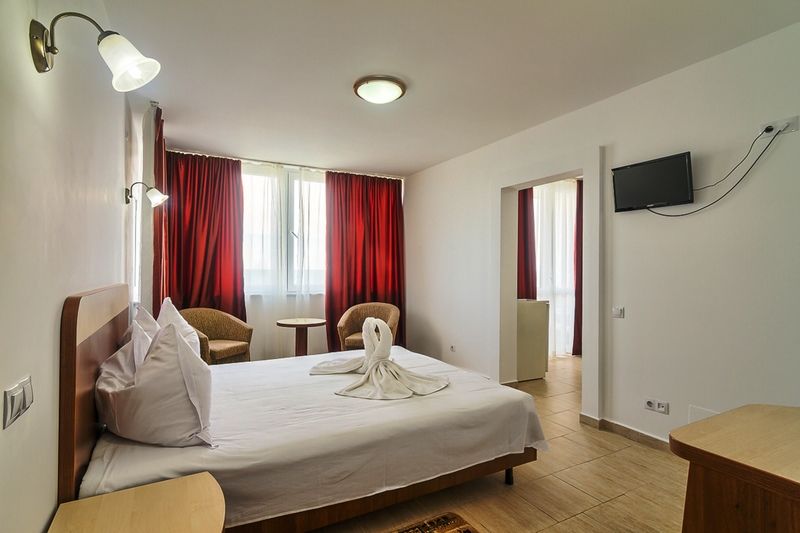 Carmen Azzuro Hotell Saturn Exteriör bild